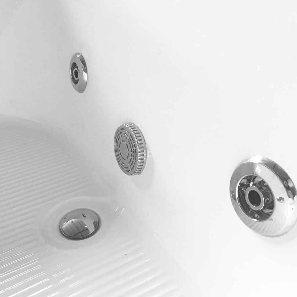 whirlpool-freestanding-modern-white-bath-6.jpg