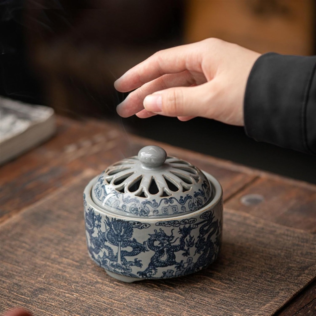 ceramic-garlic-keeper-with-breathable-ba-3.jpg