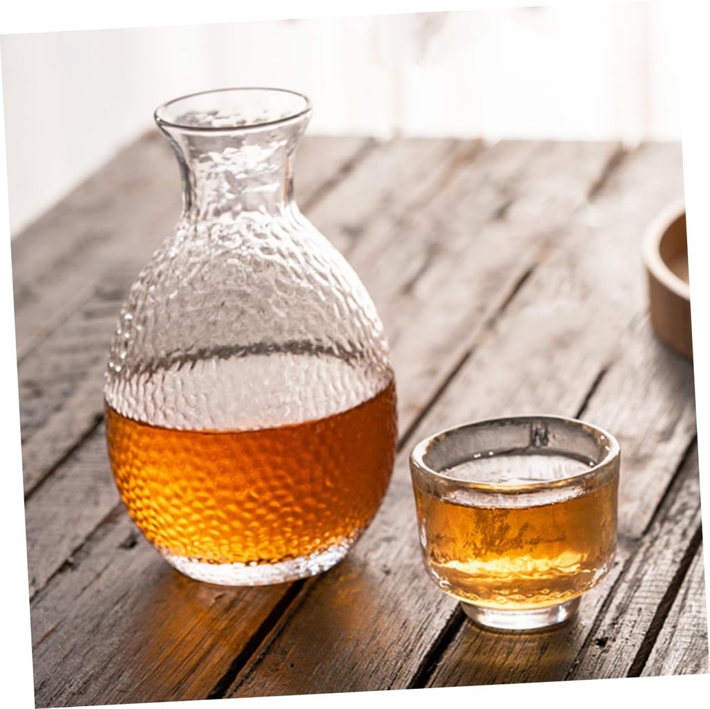 craftsmanship-glass-sake-pot-hand-warmer-6.jpg